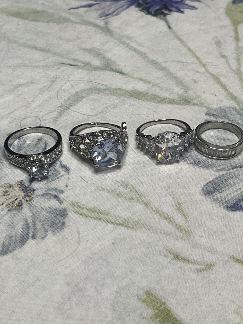 Set of 4 Silver-Tone Statement Rings – Size 7-8 Approx ✨